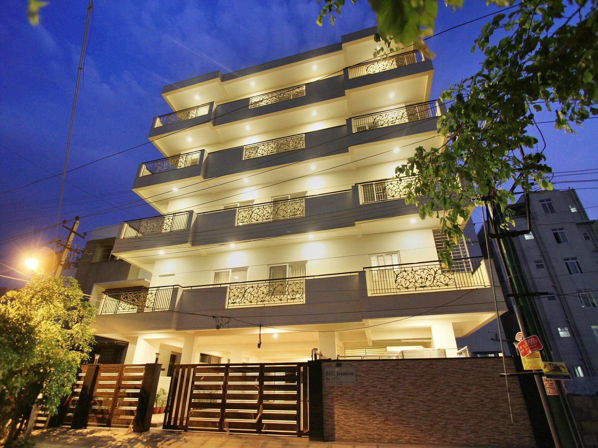 Treebo Kings Suits, Hsr Layout Bangalore Exterior photo